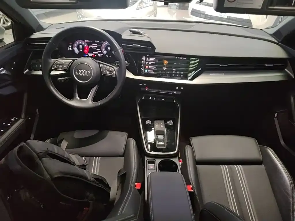 Audi A3 — фото 3