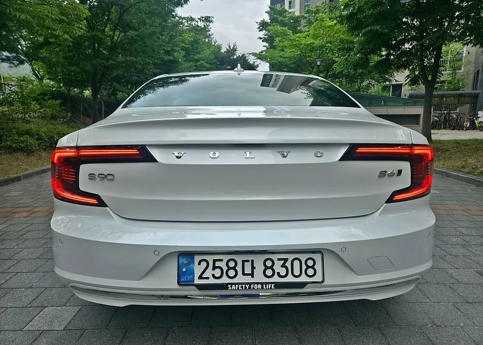 Volvo S90 — фото 3