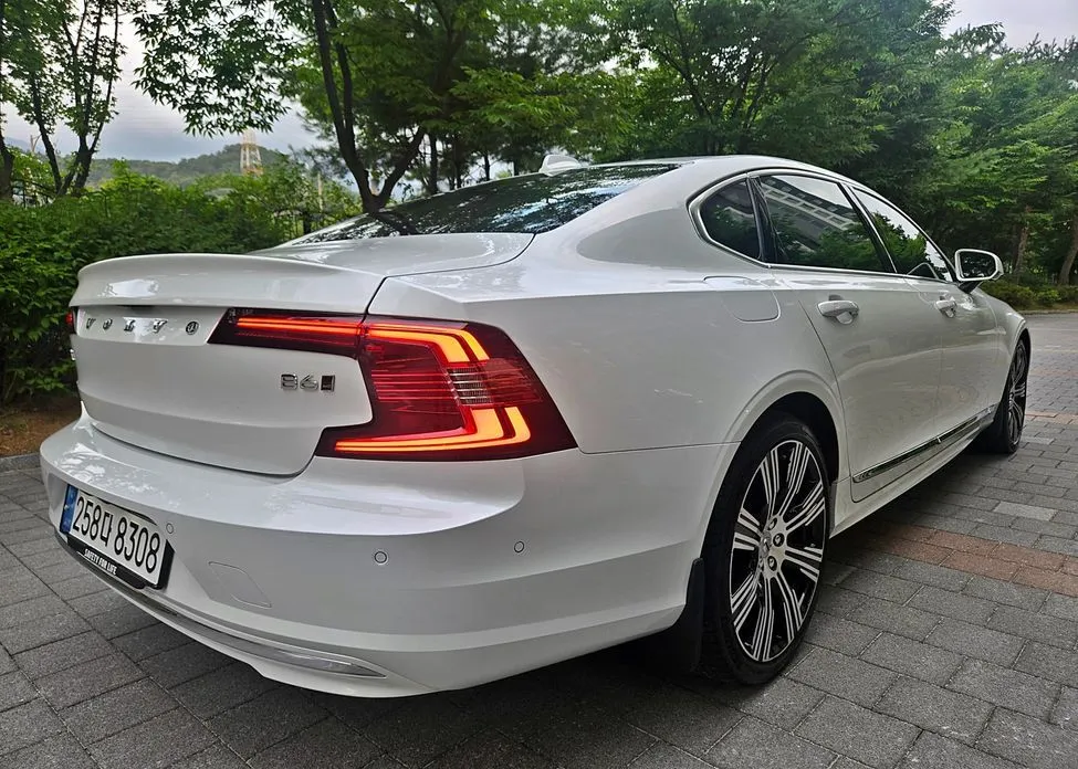 Volvo S90 — фото 4