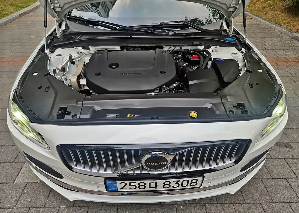 Volvo S90 — фото 7