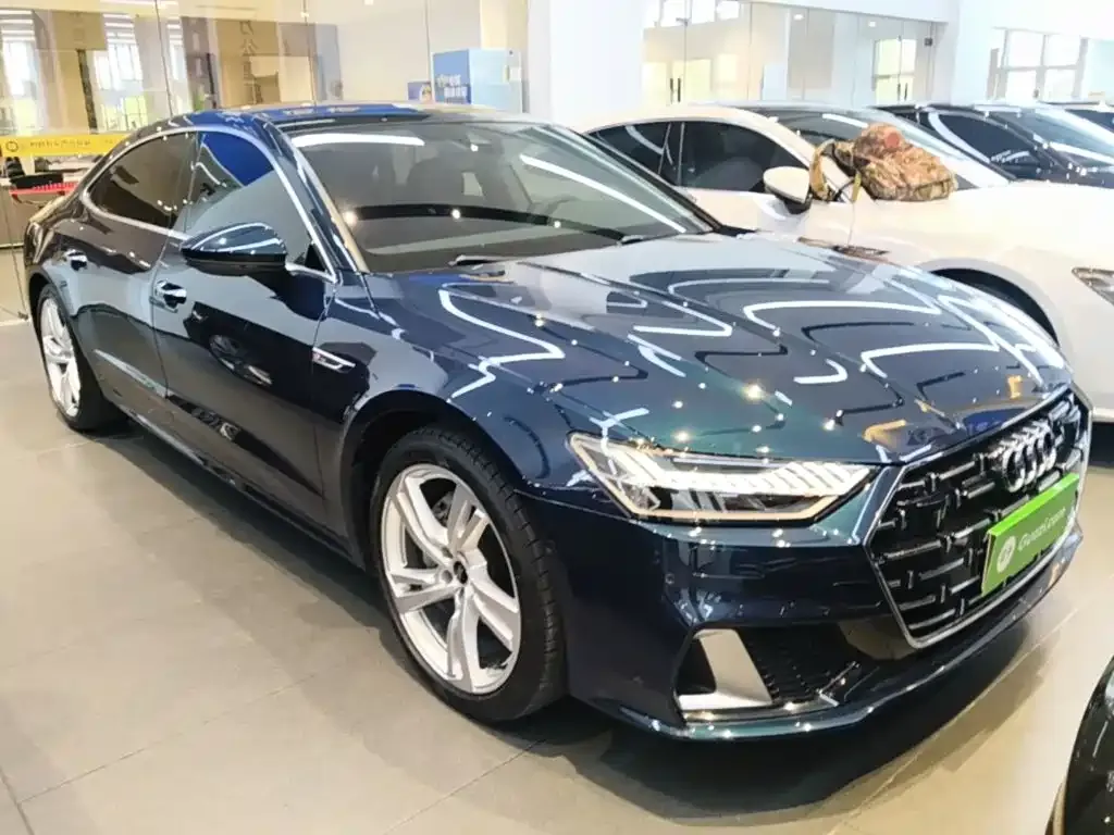Audi A7L — фото 10