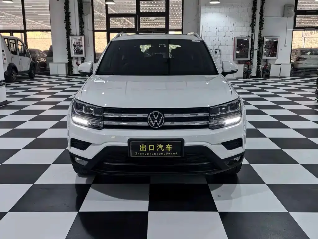 Volkswagen Tharu — фото 6