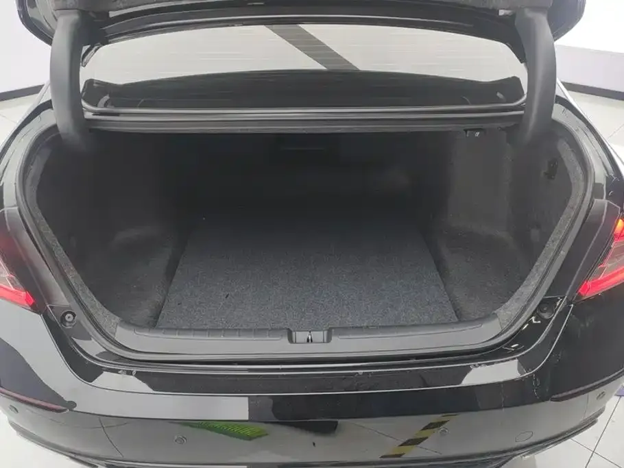 Honda Accord — фото 9