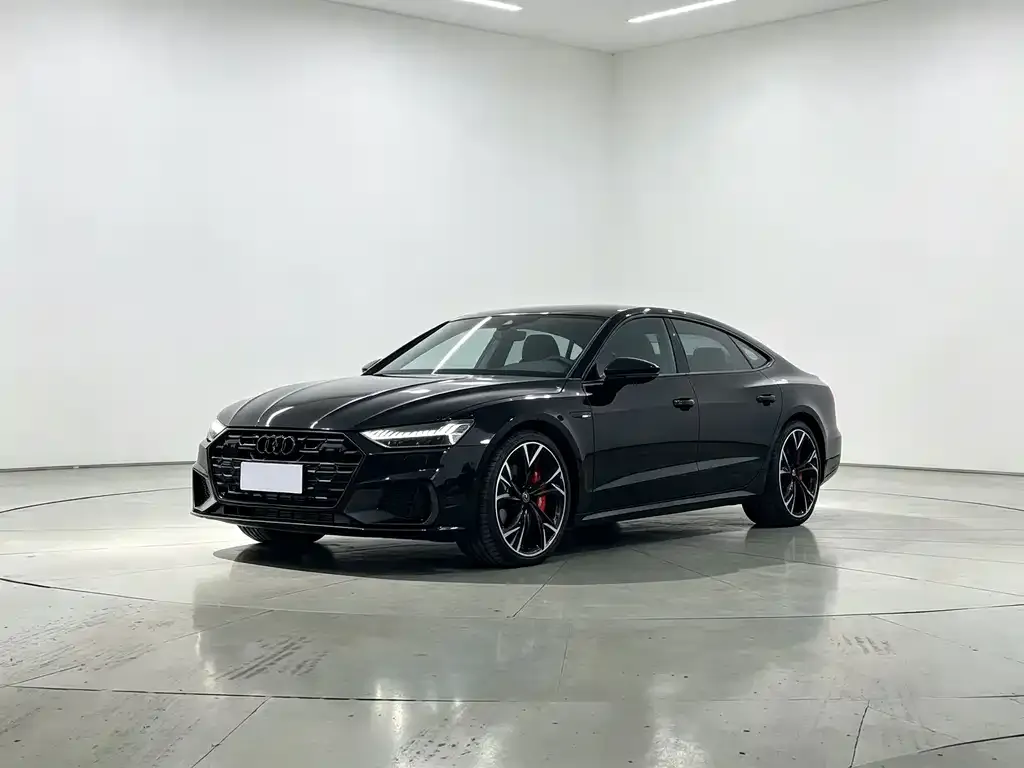 Audi A7L — фото 1