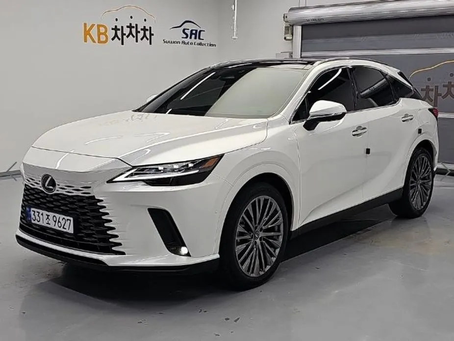 Lexus RX — фото 1