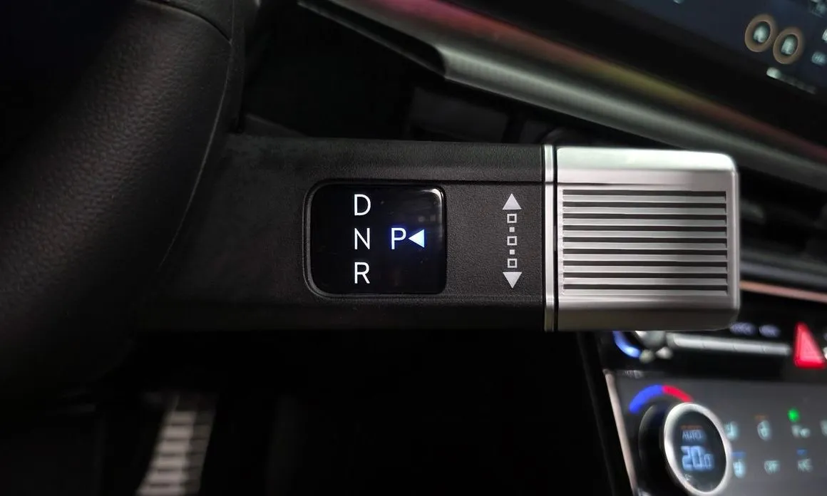 Hyundai Santafe — фото 4