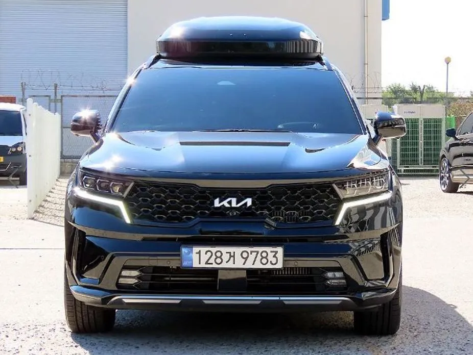 Kia Sorento — фото 1