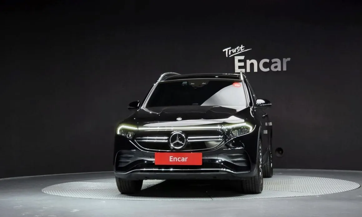 Mercedes-Benz EQB — фото 9