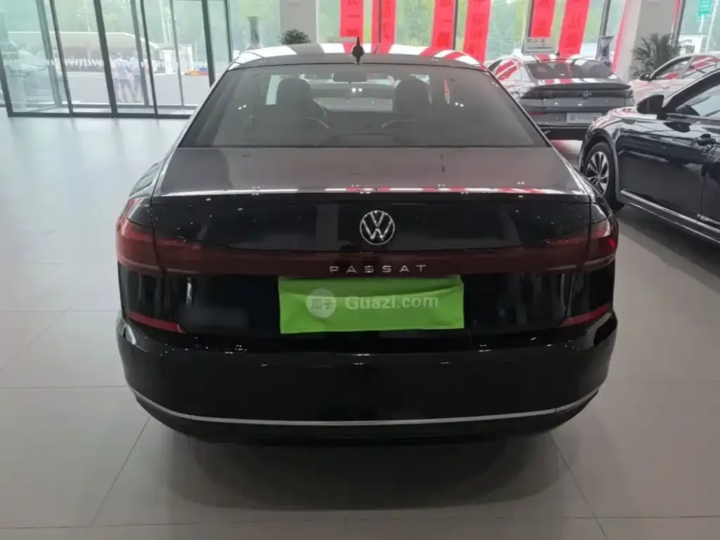 Volkswagen Passat — фото 2