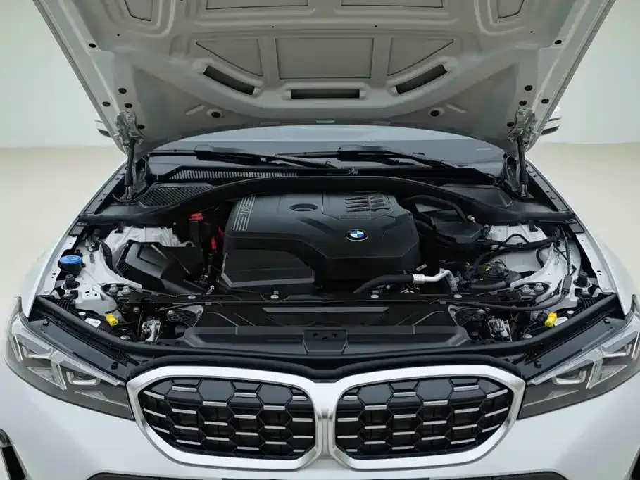BMW 3 Series — фото 10