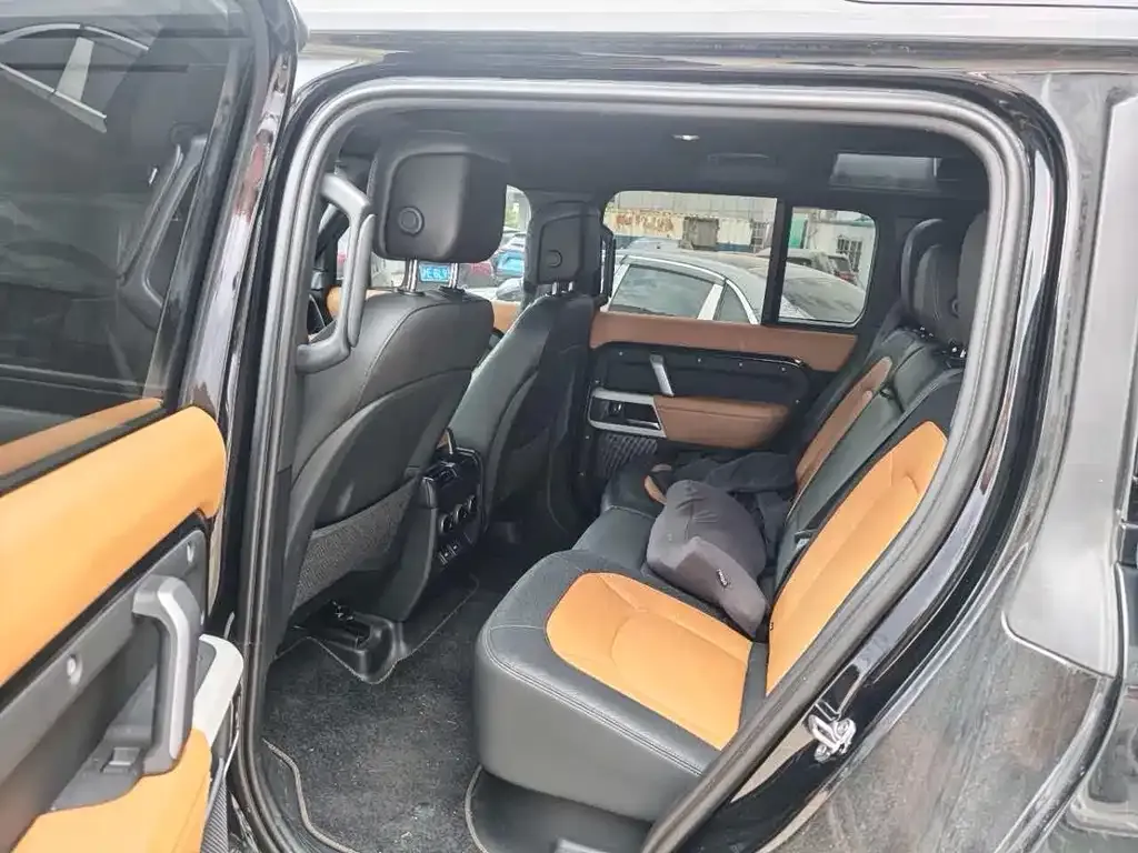 Land Rover Defender — фото 4