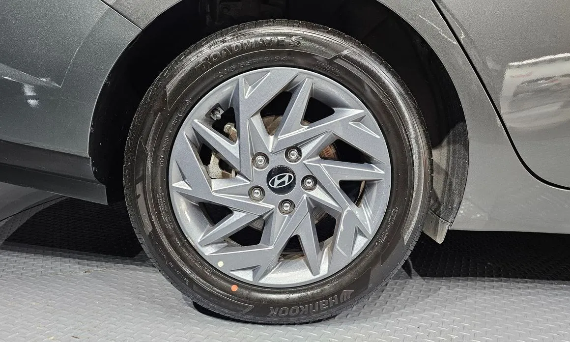Hyundai AVANTE — фото 9