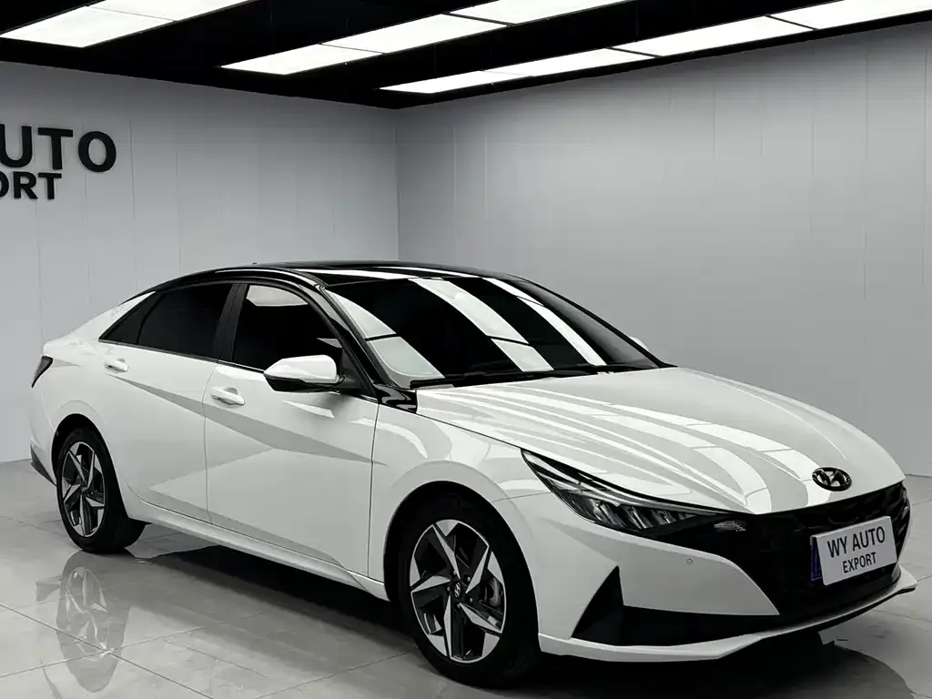 Hyundai Elantra — фото 9