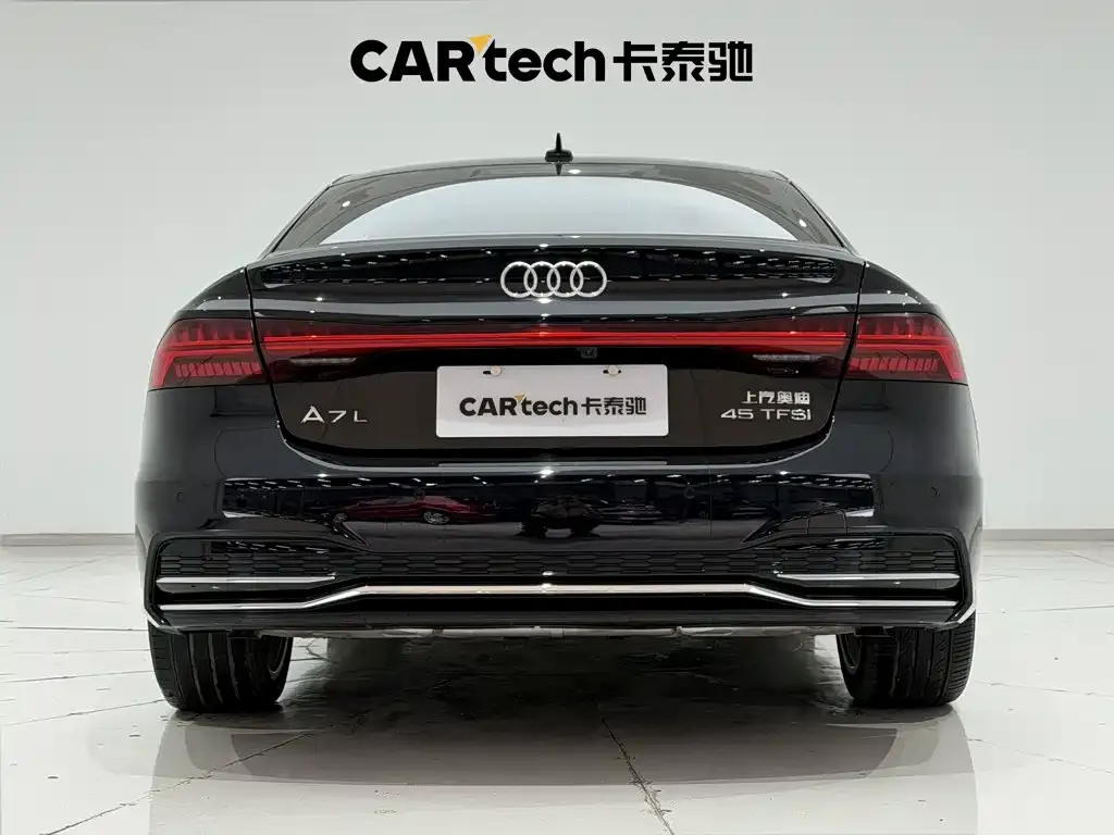 Audi A7L — фото 8