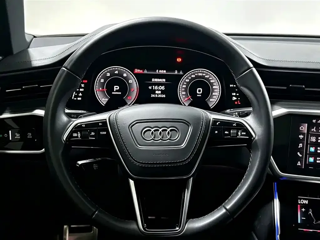 Audi A6L — фото 7