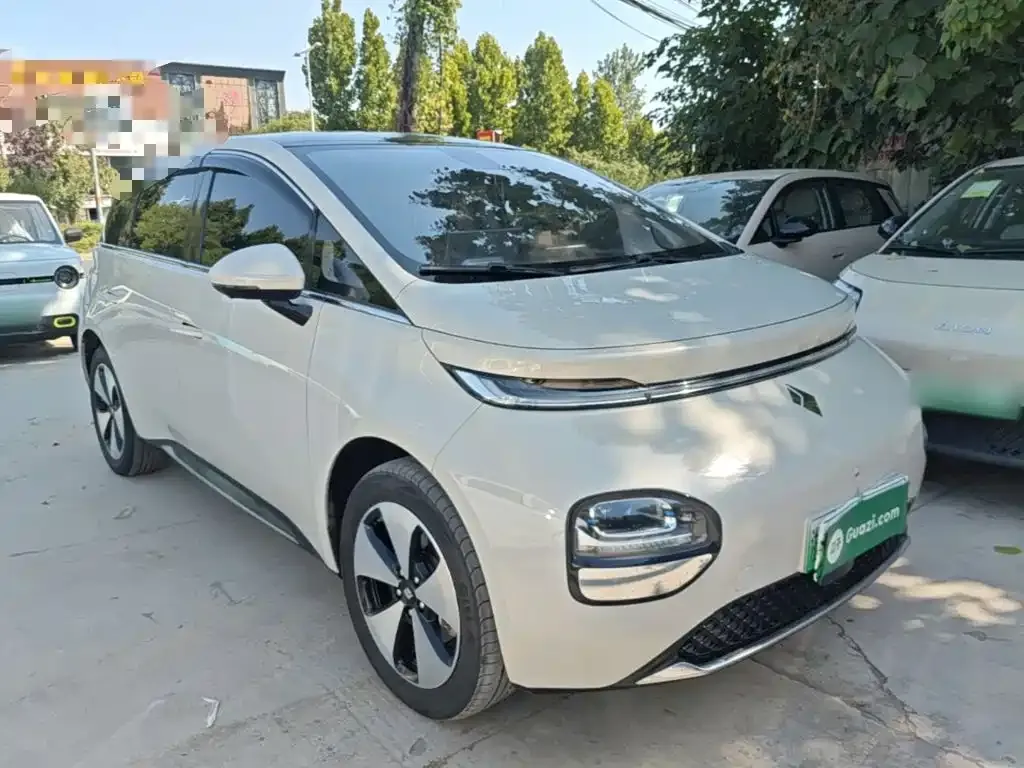 Baojun Yunduo — фото 2