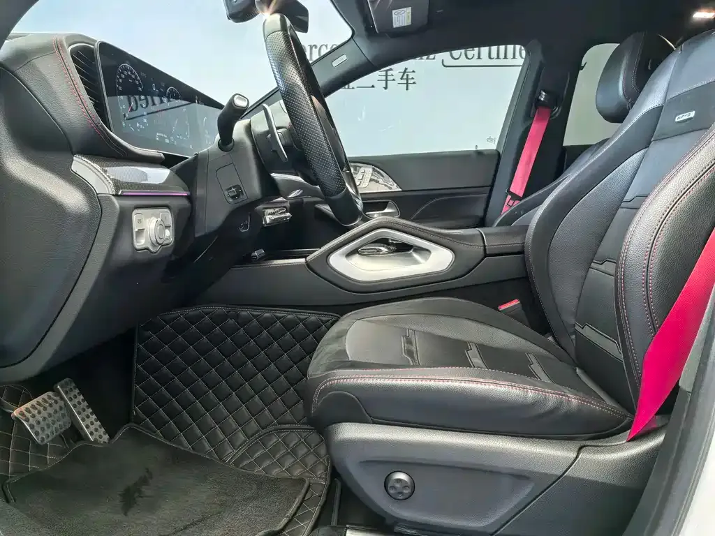Mercedes-Benz GLE Coupe AMG — фото 6