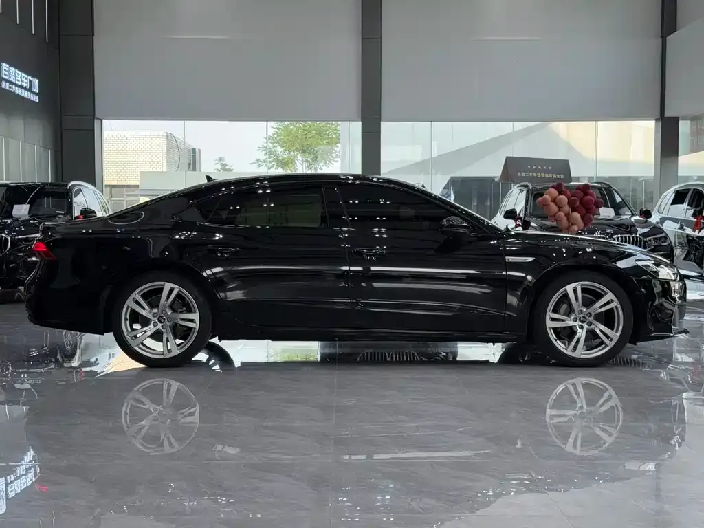 Audi A7L — фото 4