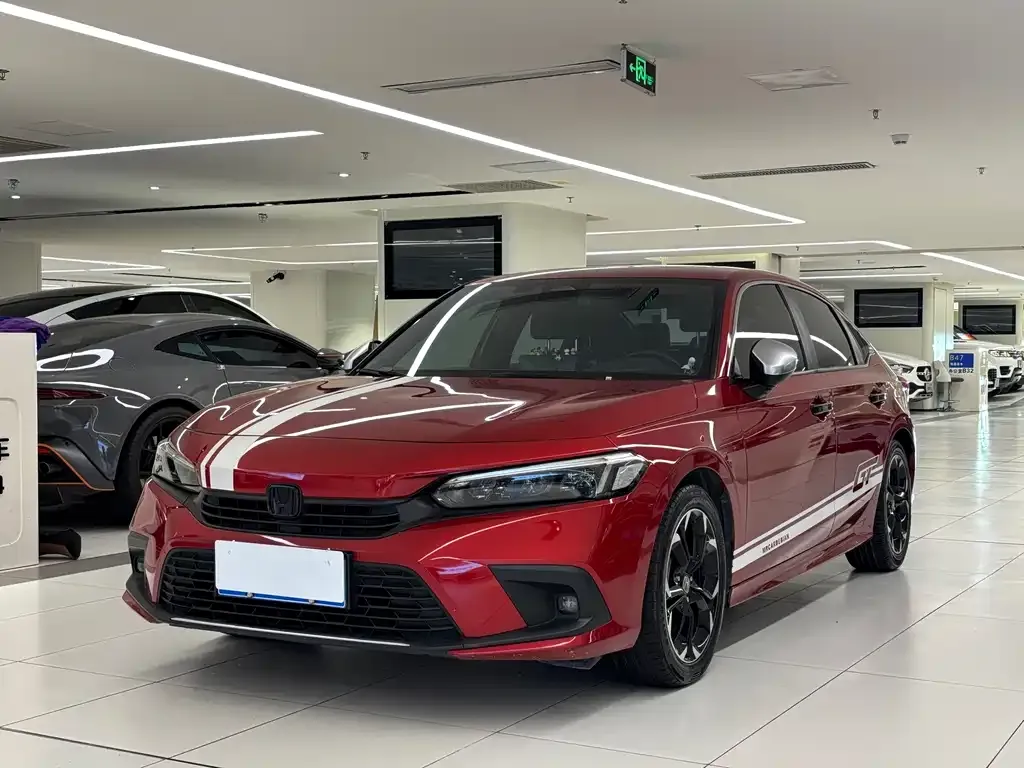 Honda Civic — фото 1