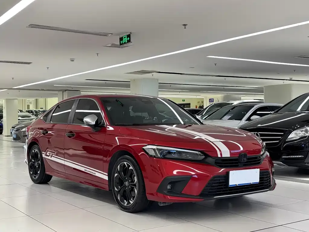 Honda Civic — фото 10