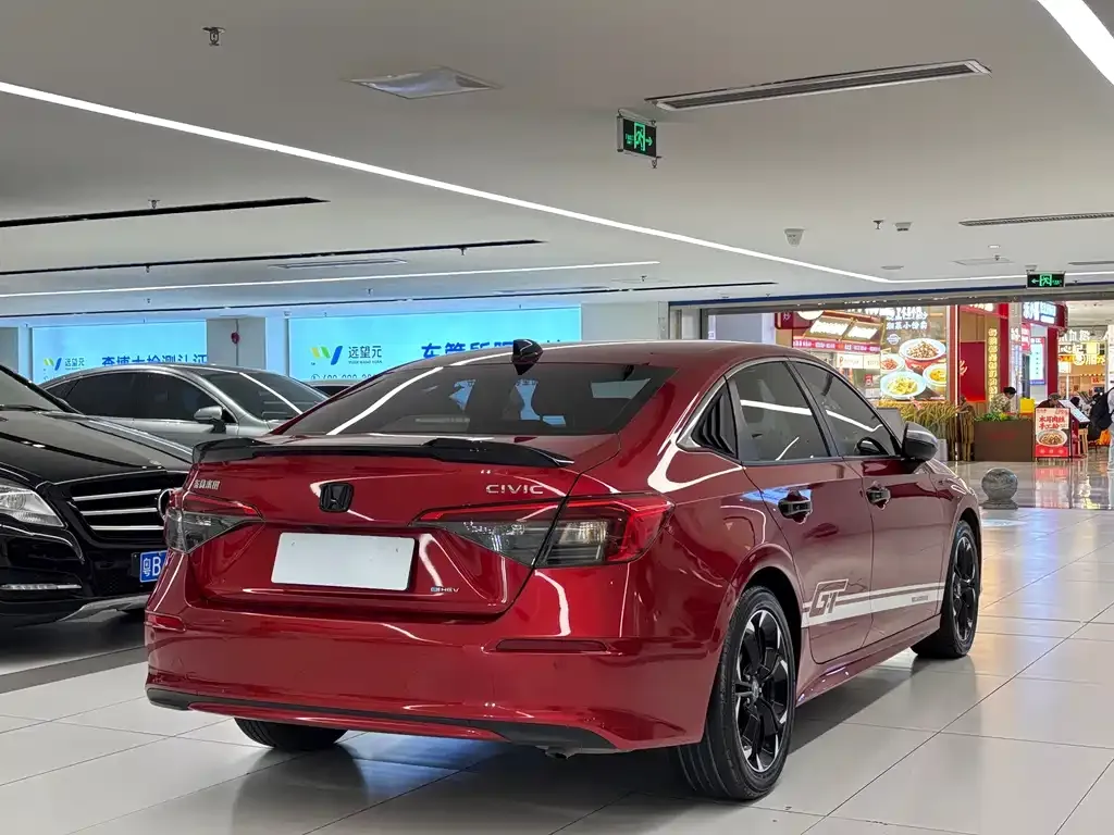 Honda Civic — фото 6
