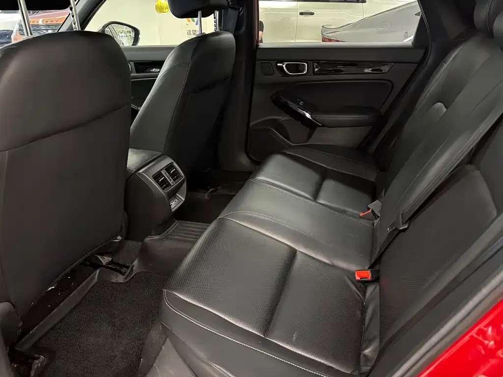 Honda Civic — фото 2