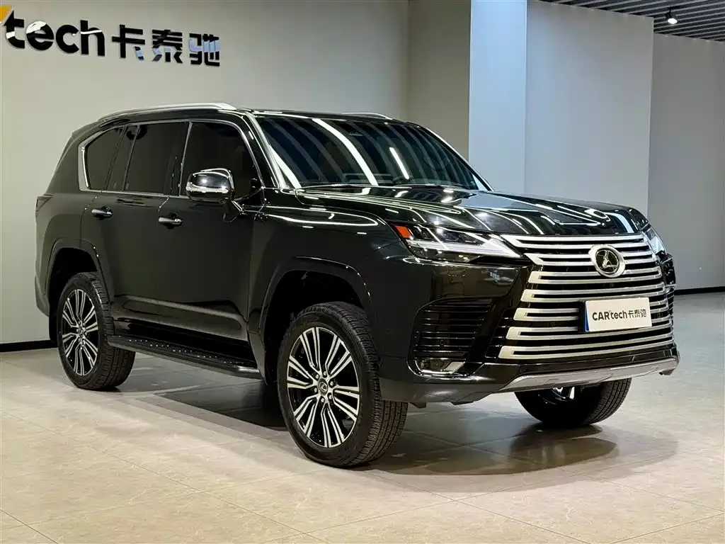 Lexus LX — фото 6