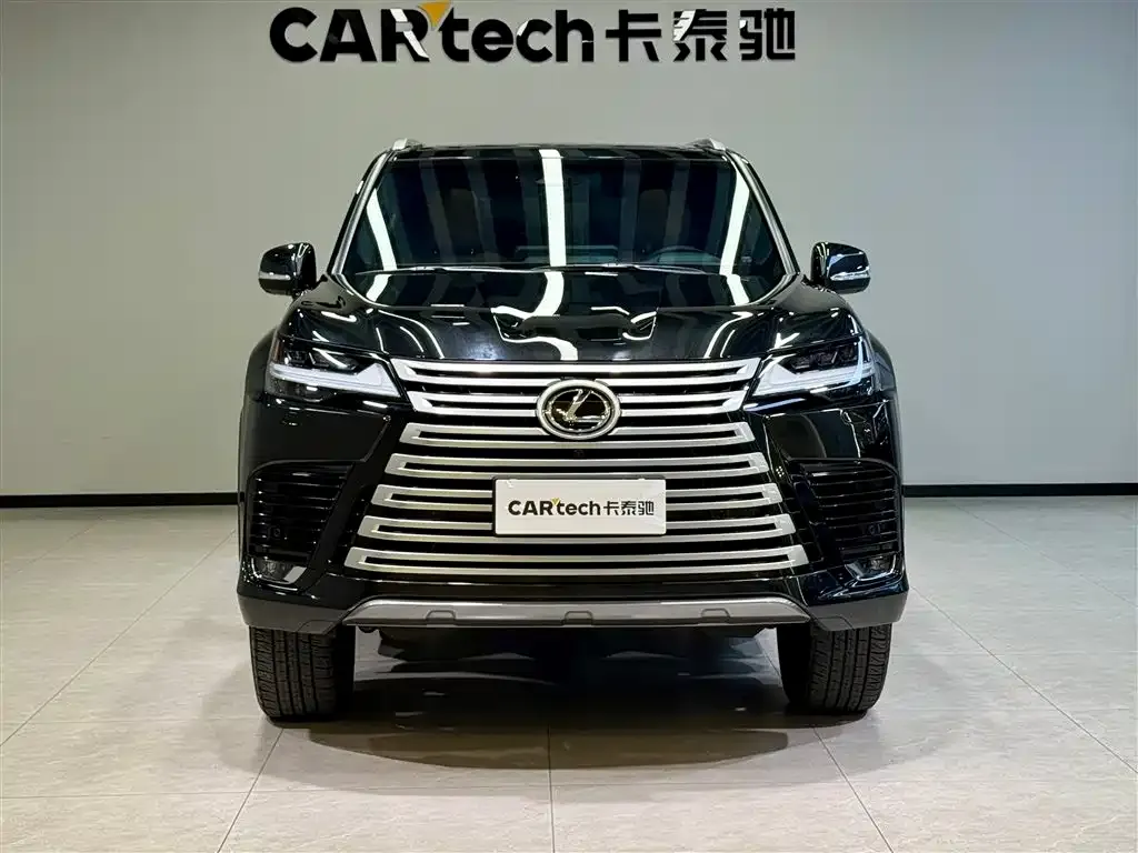 Lexus LX — фото 3