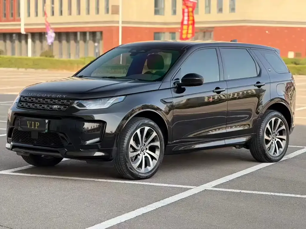 Land Rover Discovery Sport Hybrid — фото 1