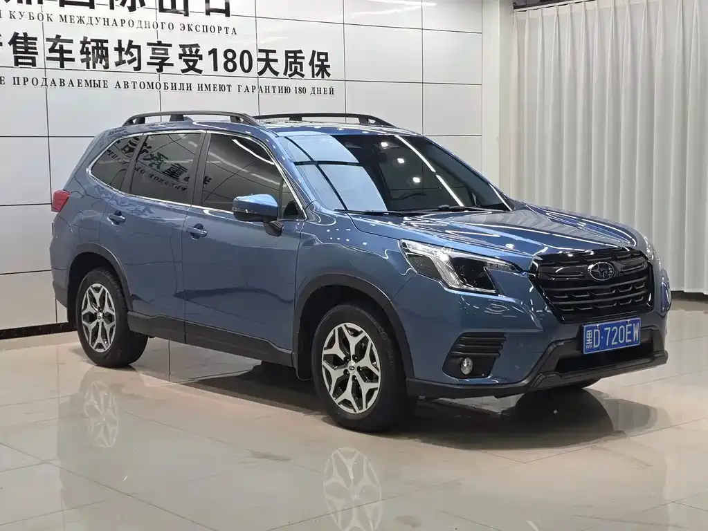 Subaru Forester — фото 9