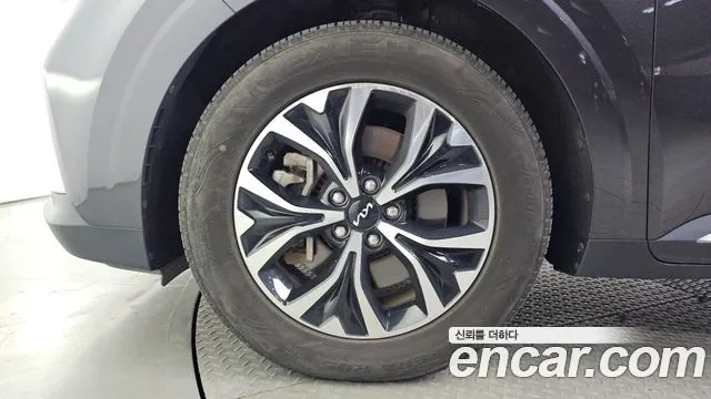 Kia Carnival — фото 7