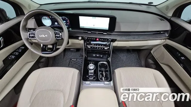 Kia Carnival — фото 6