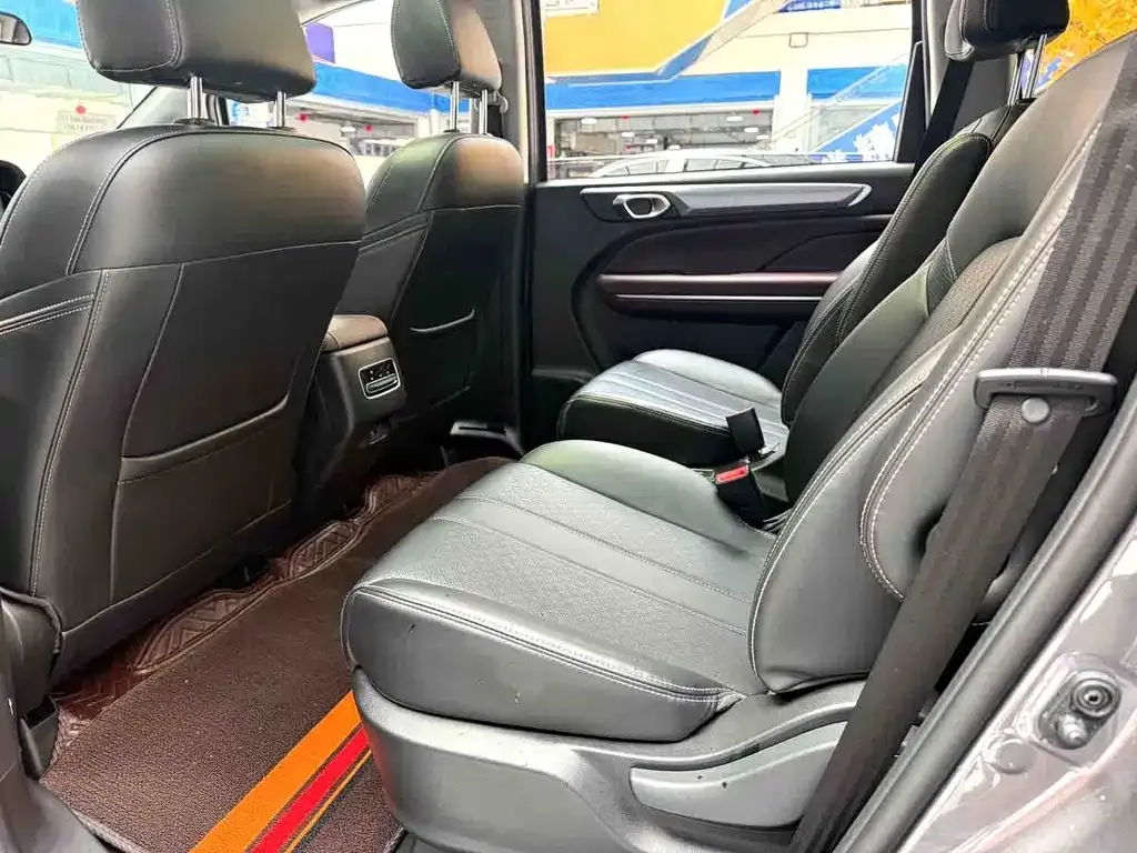 GAC Motor Trumpchi M6 — фото 2