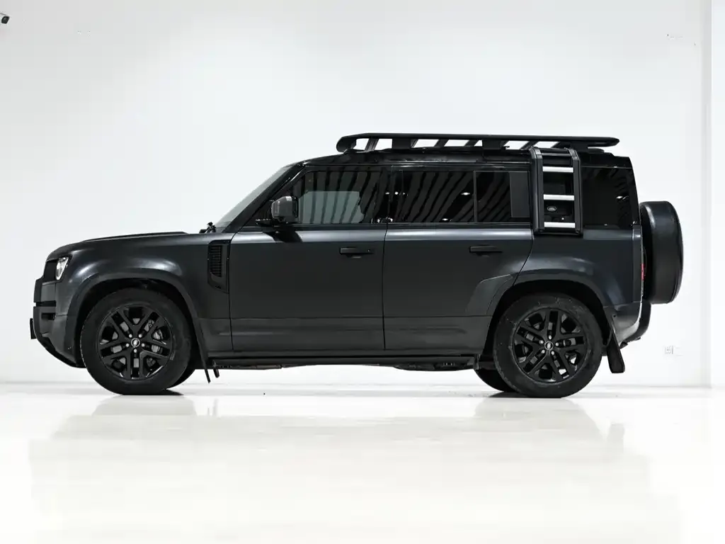 Land Rover Defender — фото 9