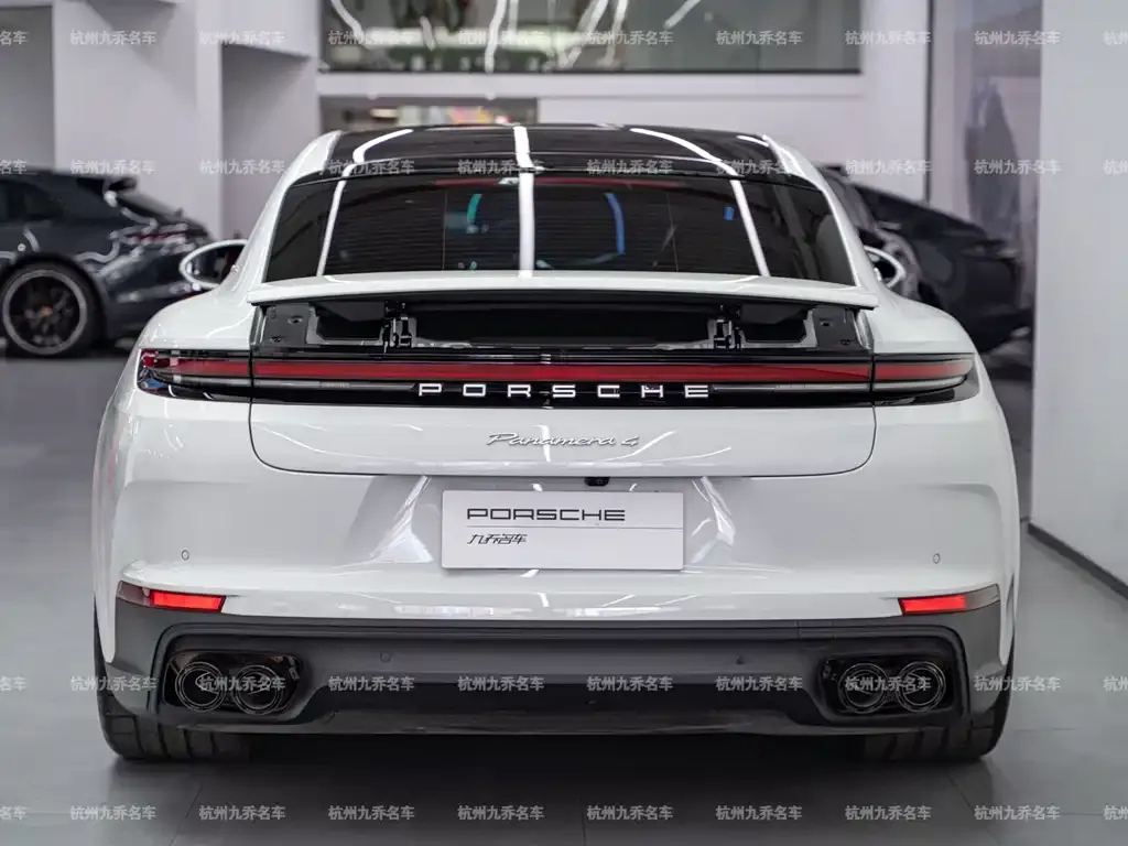 Porsche Panamera — фото 5