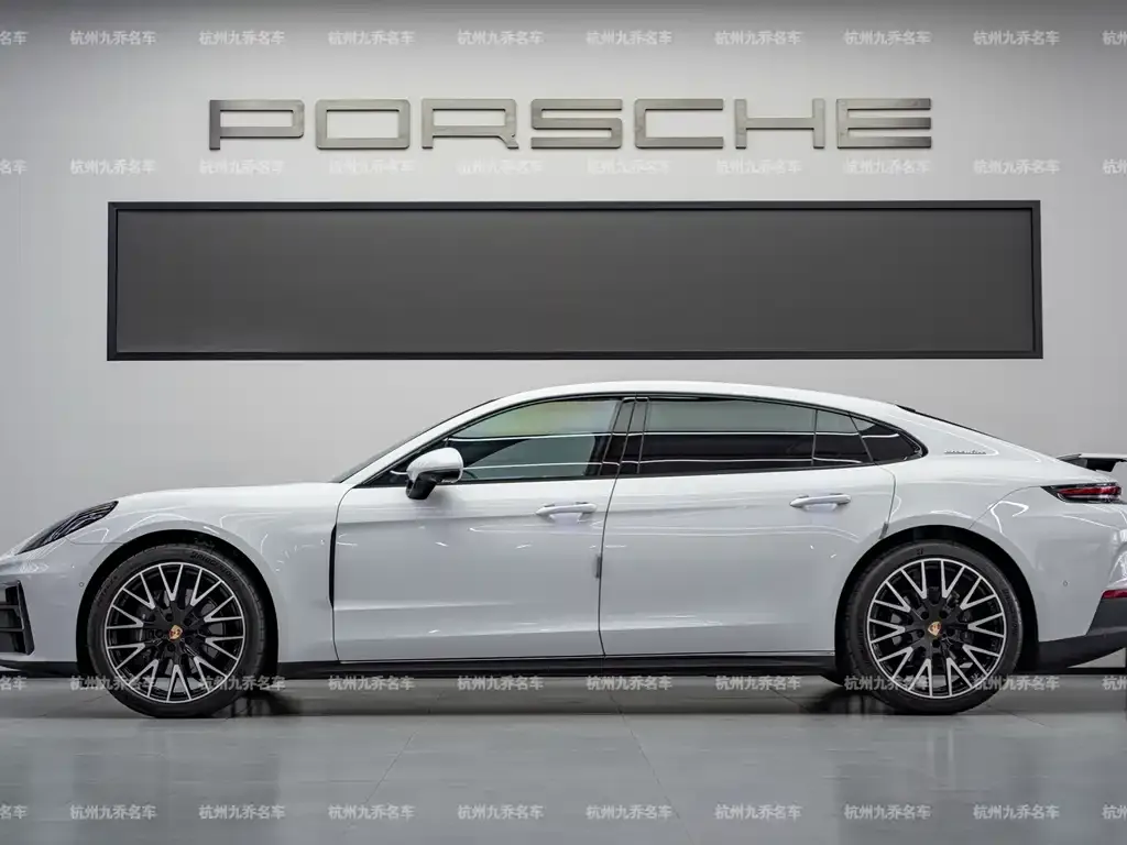 Porsche Panamera — фото 6