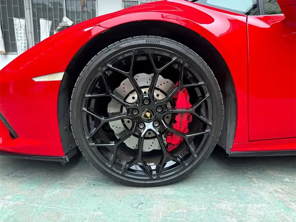 Lamborghini Huracan — фото 2