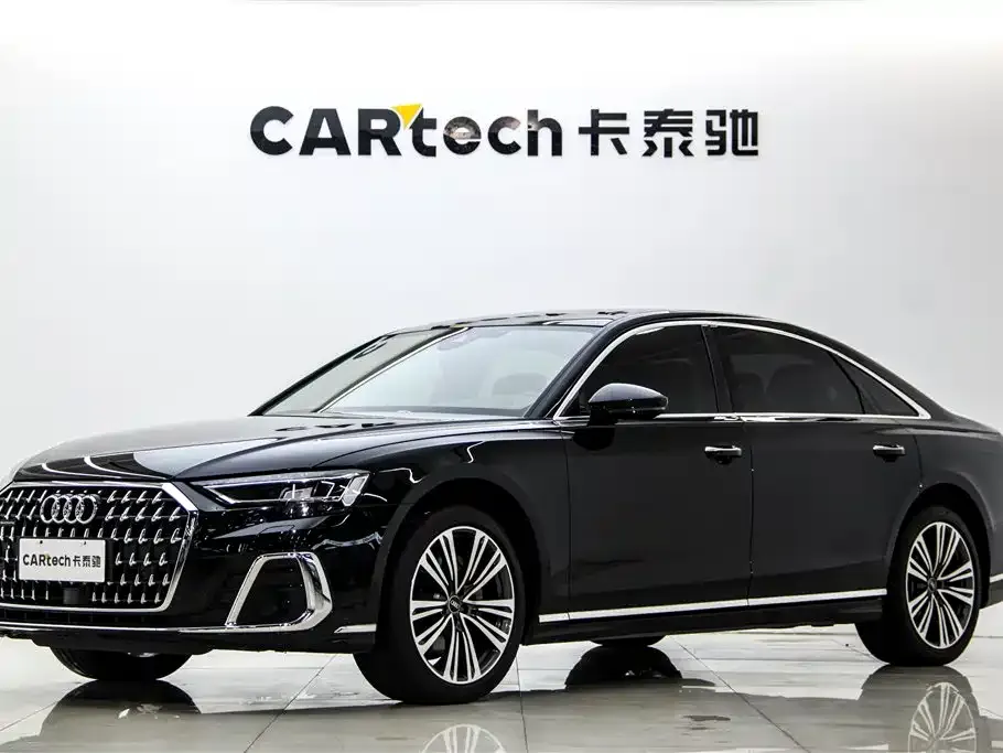 Audi A8 — фото 6