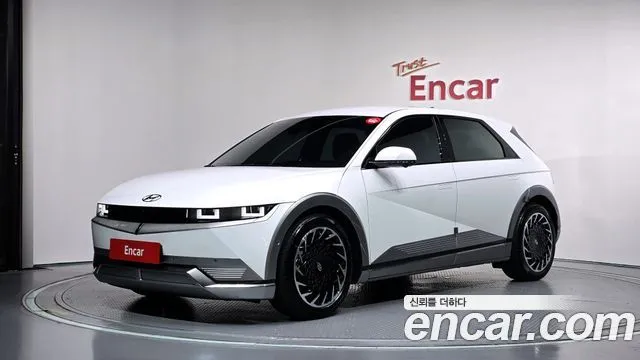Hyundai Ioniq5 — фото 1