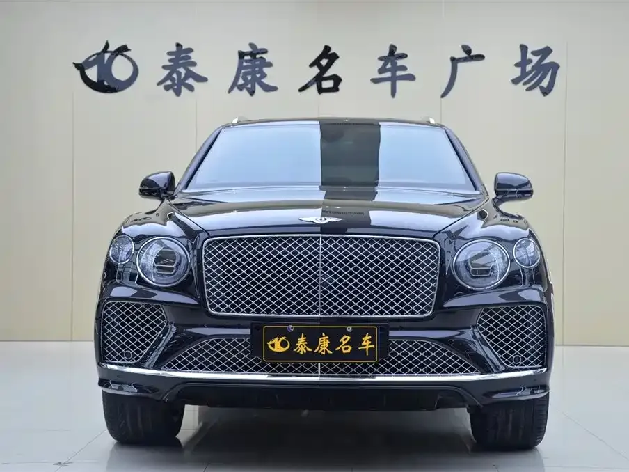 Bentley Bentayga — фото 10