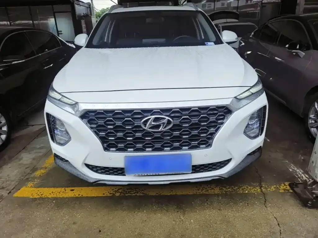 Hyundai Santa Fe — фото 2