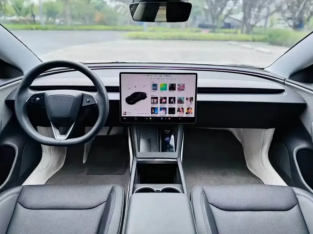 Tesla Model 3 — фото 5