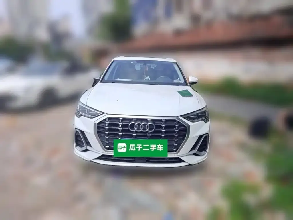 Audi Q3 — фото 3