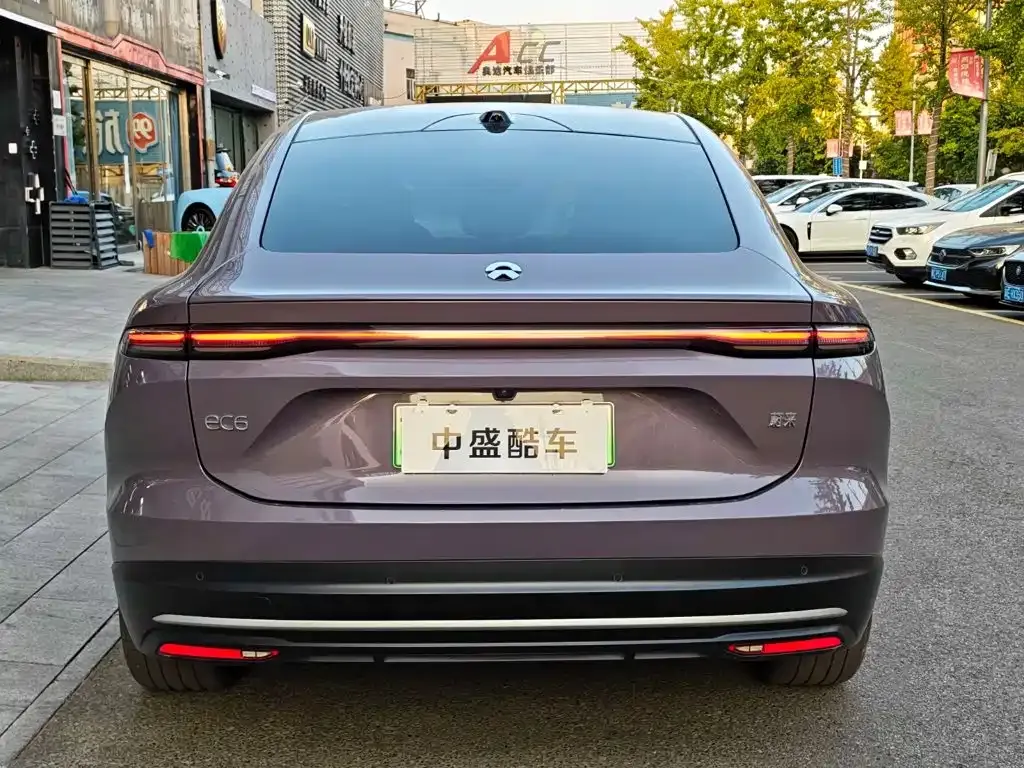 NIO EC6 — фото 10