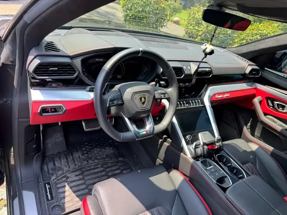 Lamborghini Urus — фото 6