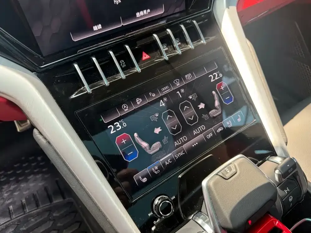 Lamborghini Urus — фото 4