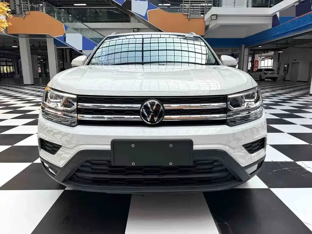 Volkswagen Tharu — фото 4