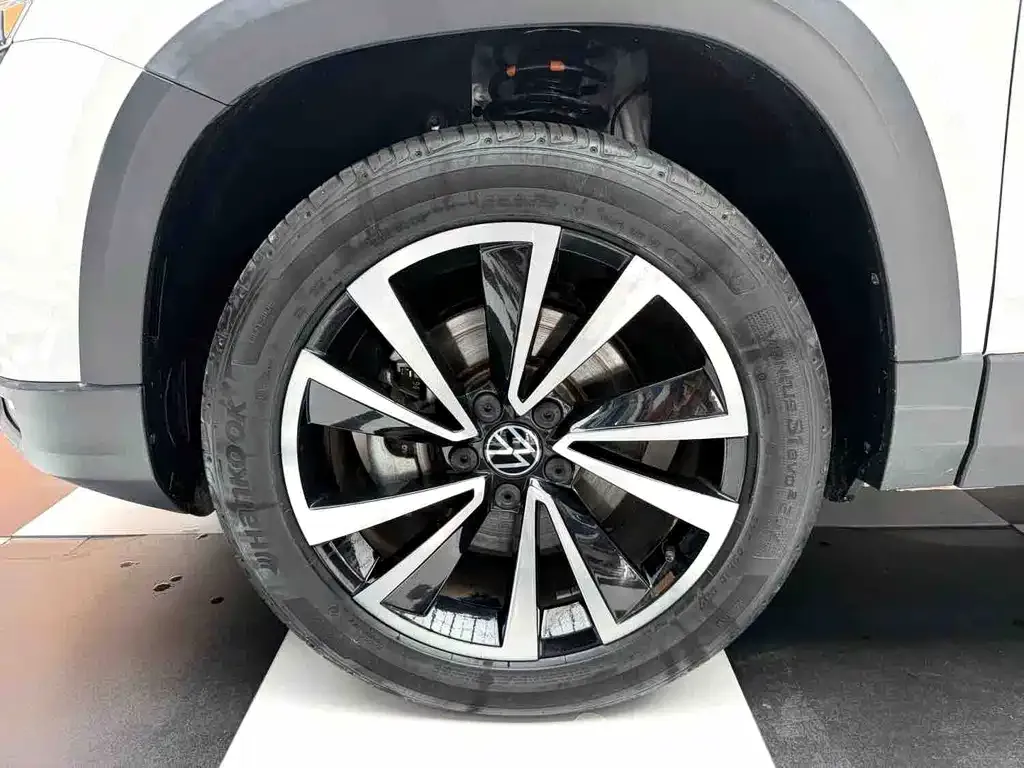 Volkswagen Tharu — фото 7