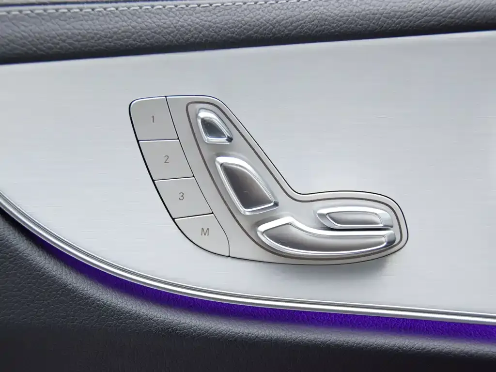 Mercedes-Benz E-Class (Import) — фото 10