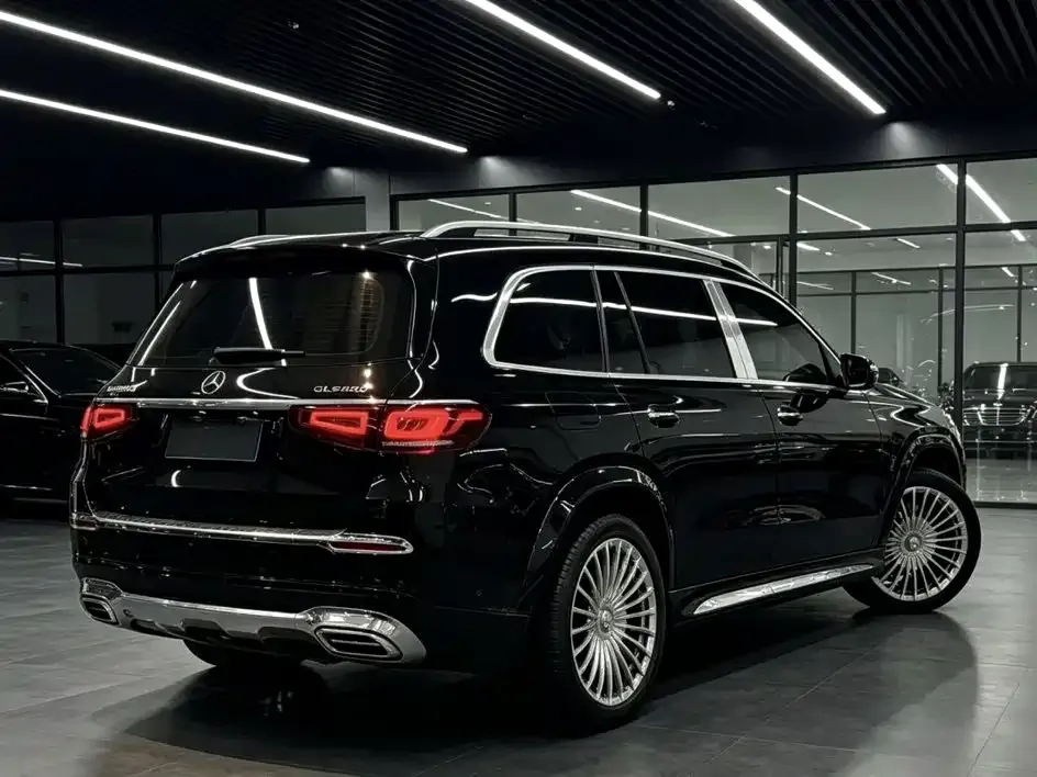 Mercedes-Benz GLS — фото 8
